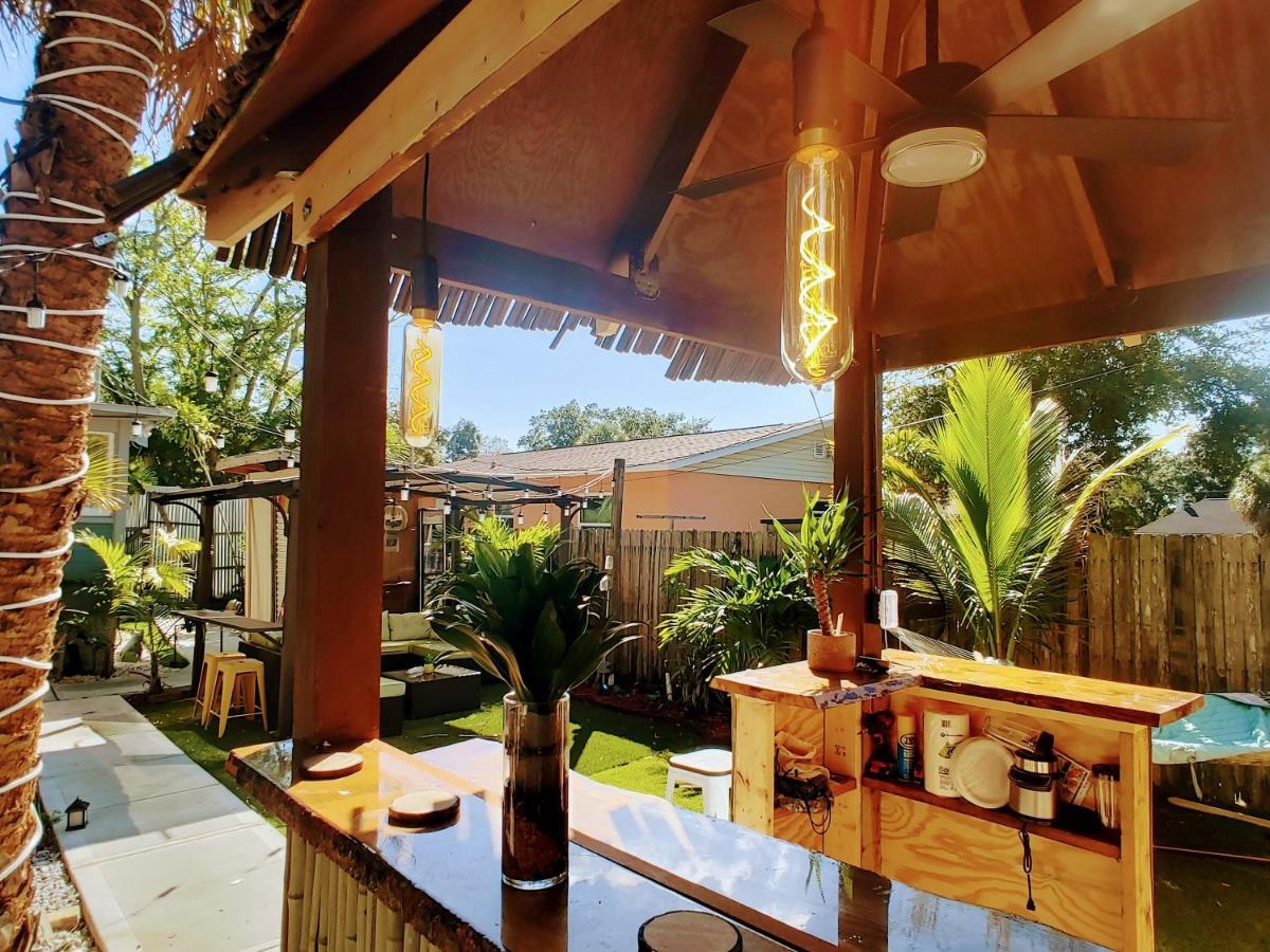 World Solo Travel'S Welcomed At St Pete Home เซนต์ปีเตอร์สเบิร์ก ภายนอก รูปภาพ