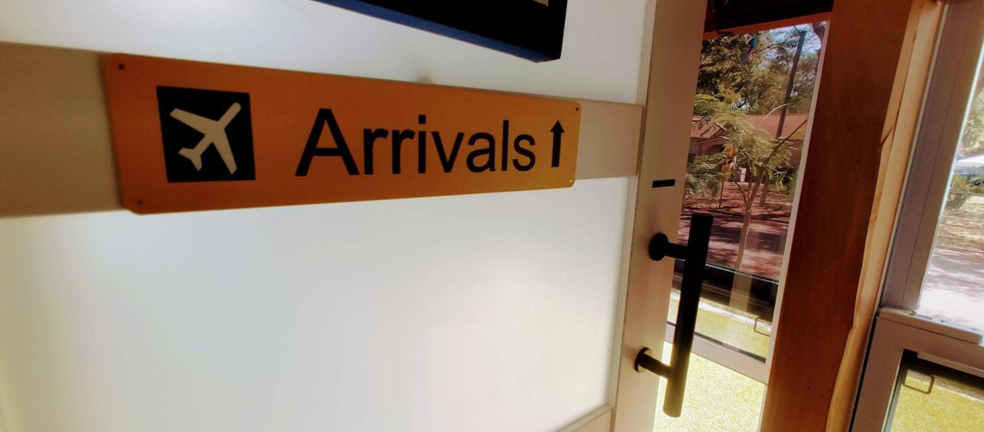 World Solo Travel'S Welcomed At St Pete Home เซนต์ปีเตอร์สเบิร์ก ภายนอก รูปภาพ